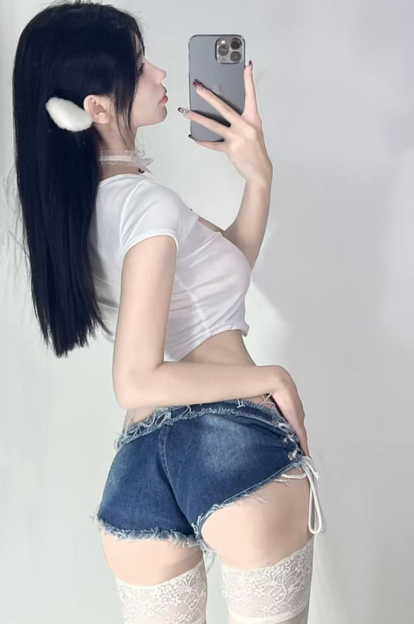 足球即时比分：极限赛场上的热血对决